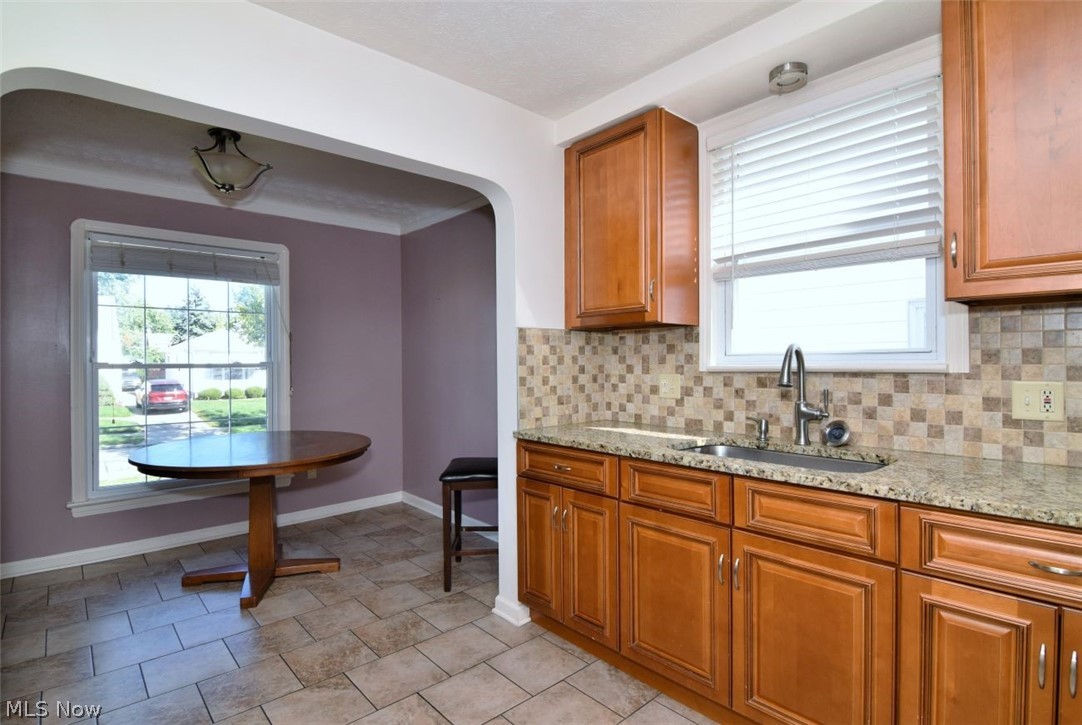 5011 Pershing Avenue Parma OH 44134