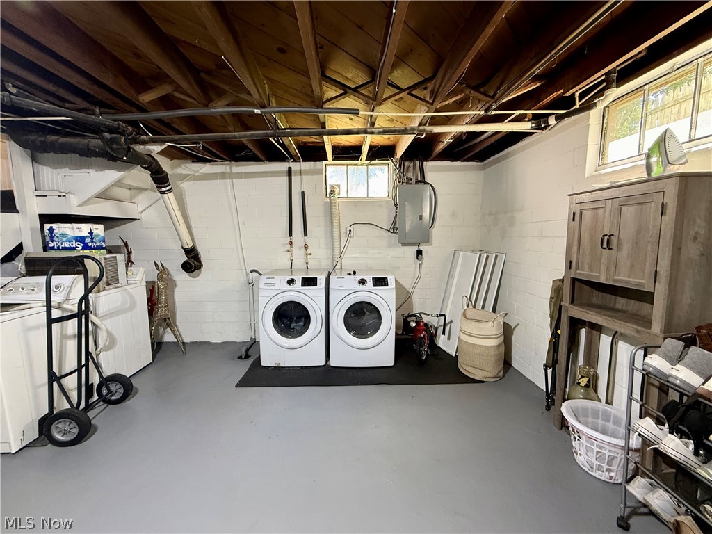 105 E Union Avenue West Lafayette OH 43845