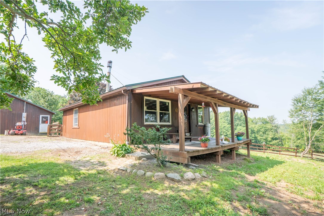 767 E West Salem Road Creston OH 44217