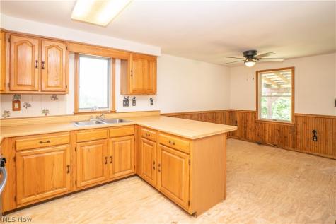 767 E West Salem Road Creston OH 44217