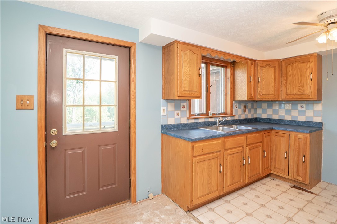 767 E West Salem Road Creston OH 44217