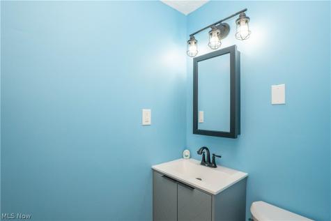 767 E West Salem Road Creston OH 44217