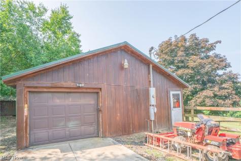 767 E West Salem Road Creston OH 44217