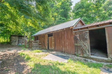 767 E West Salem Road Creston OH 44217