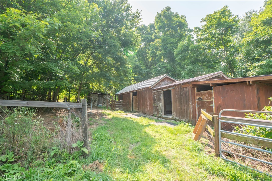 767 E West Salem Road Creston OH 44217