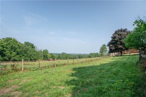 767 E West Salem Road Creston OH 44217