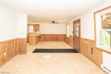767 E West Salem Road Creston OH 44217