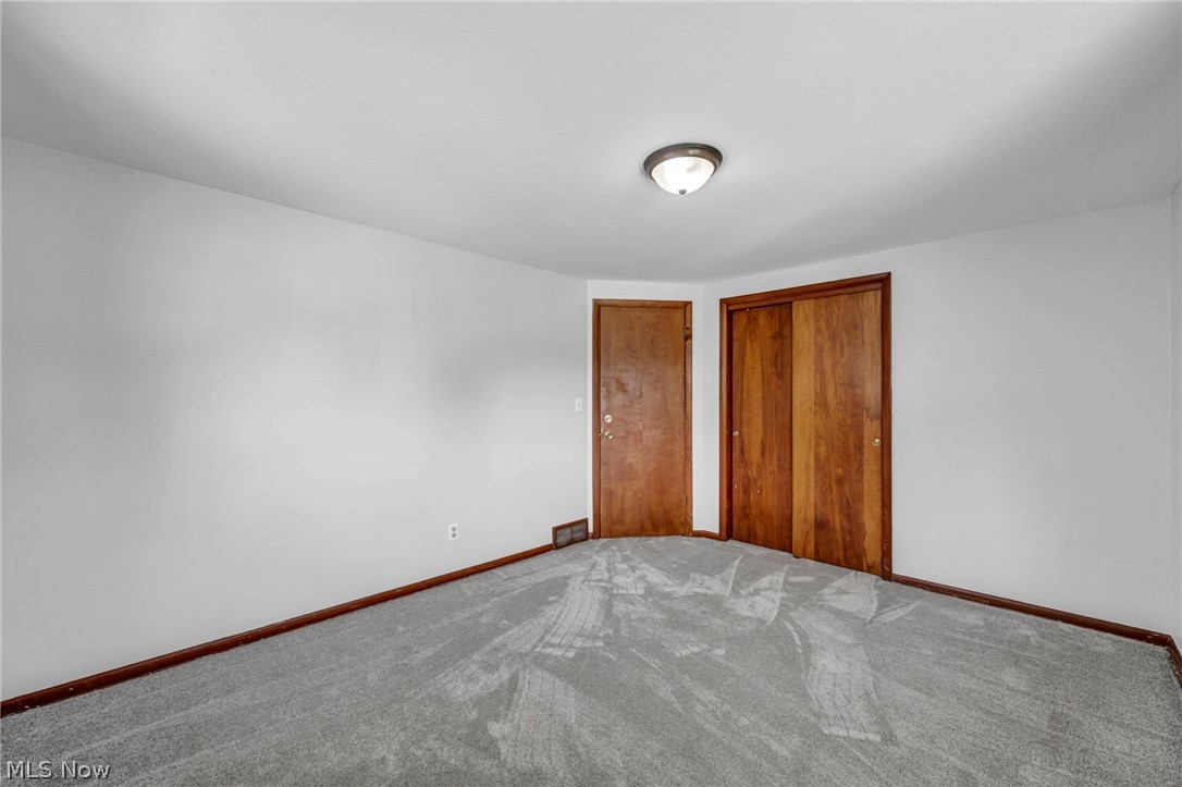 42988 Woodhill Drive Elyria OH 44035