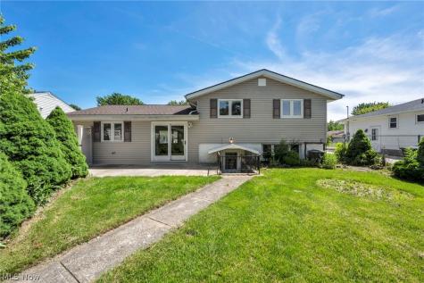 42988 Woodhill Drive Elyria OH 44035