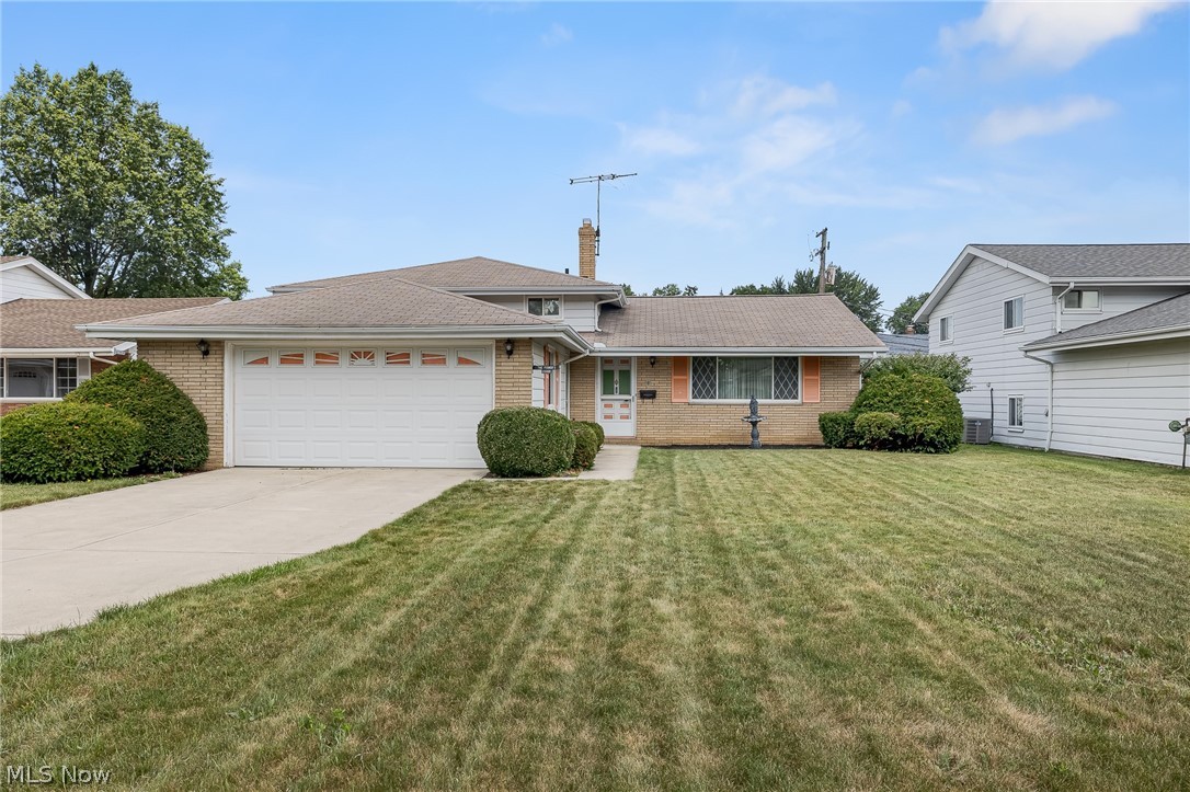 25060 Randall Drive North Olmsted OH 44070
