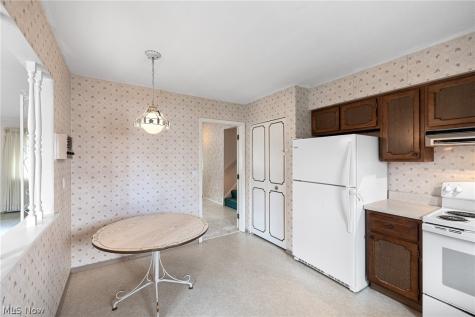 25060 Randall Drive North Olmsted OH 44070
