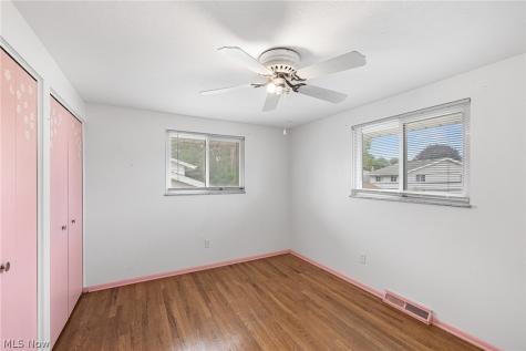 25060 Randall Drive North Olmsted OH 44070