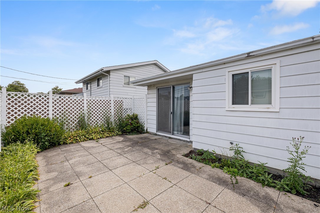 25060 Randall Drive North Olmsted OH 44070