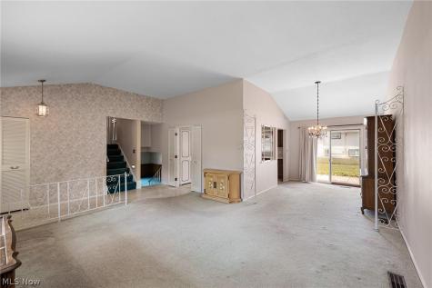 25060 Randall Drive North Olmsted OH 44070