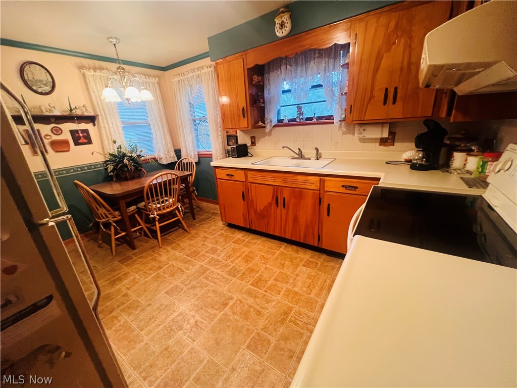 1513 Greenwood Avenue Girard OH 44420