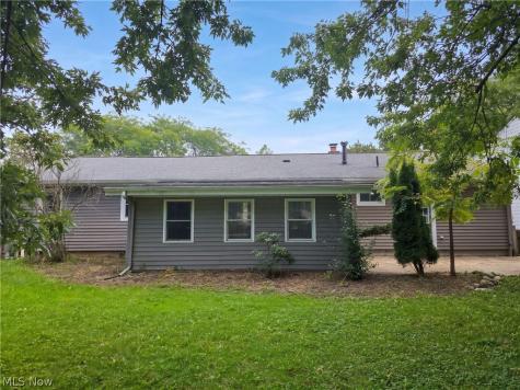 211 Roshon Drive Medina OH 44256