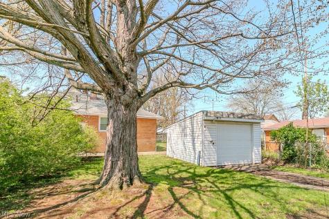 4038 W 140th Street Cleveland OH 44135
