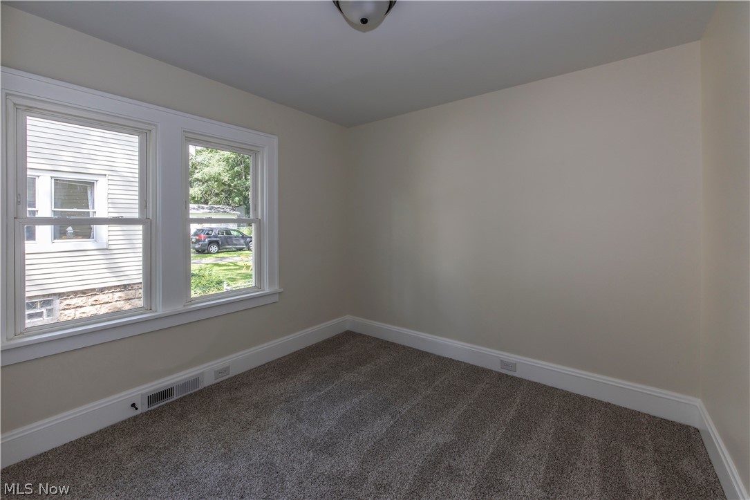 475 Newell Avenue Akron OH 44305