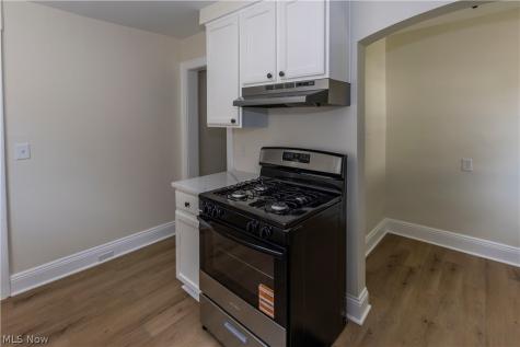 475 Newell Avenue Akron OH 44305