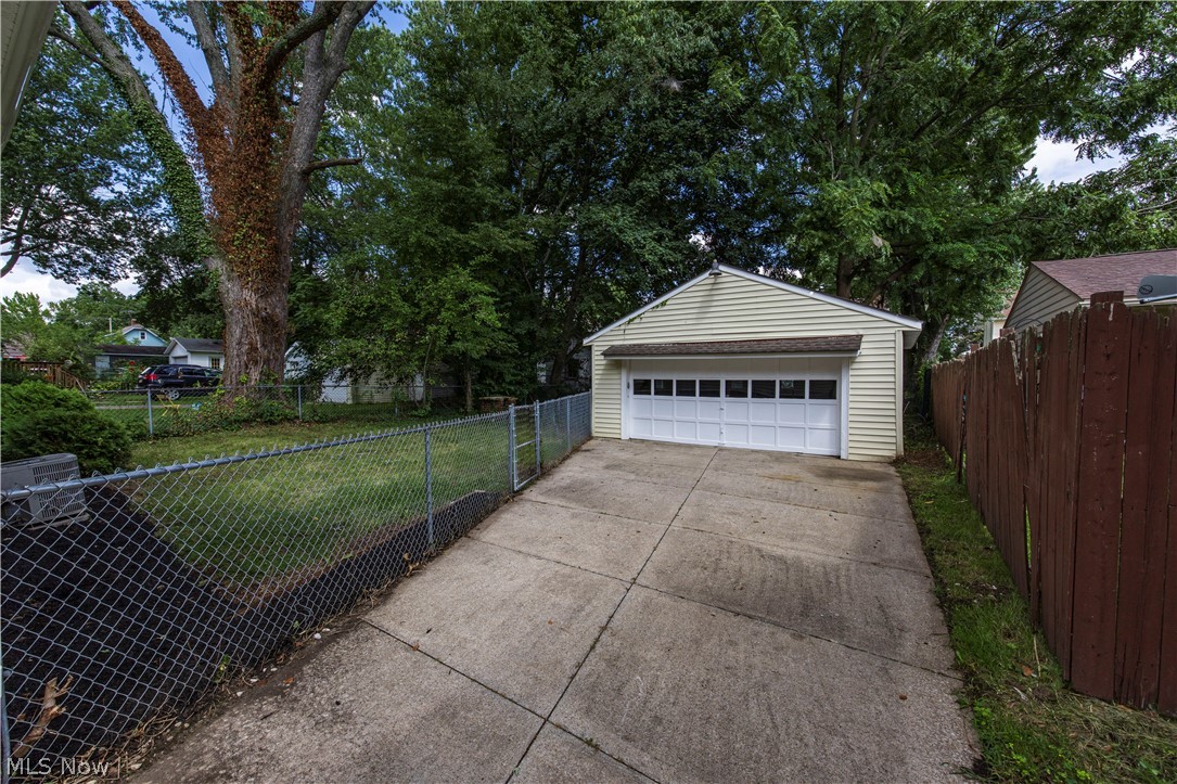 475 Newell Avenue Akron OH 44305