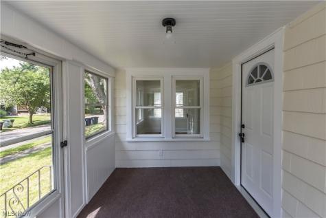 475 Newell Avenue Akron OH 44305