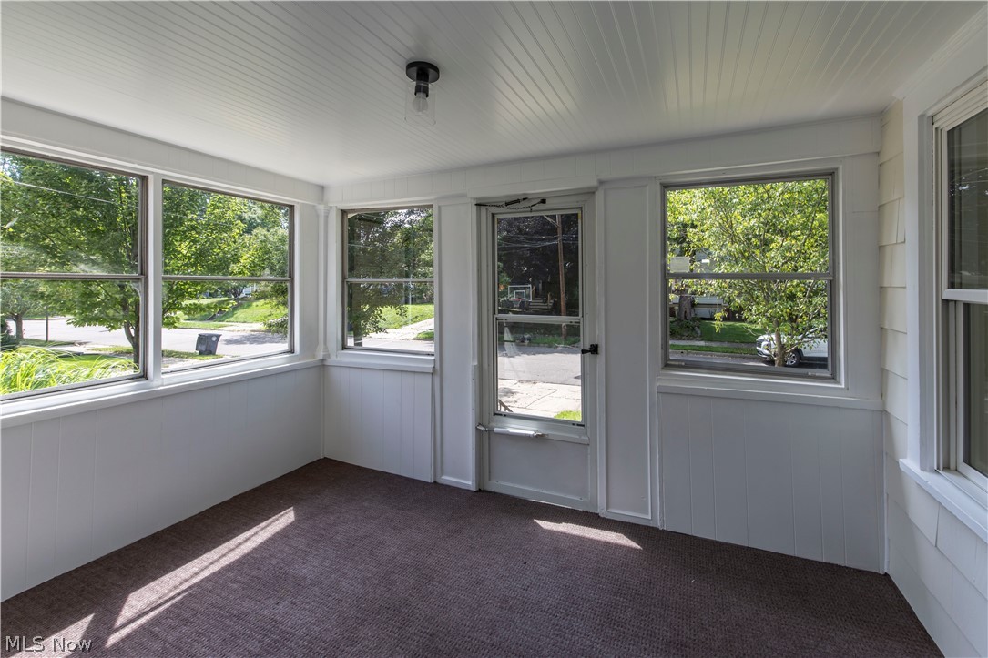 475 Newell Avenue Akron OH 44305