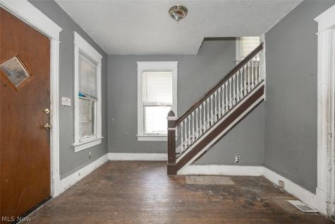 2300 E 86th Street Cleveland OH 44106