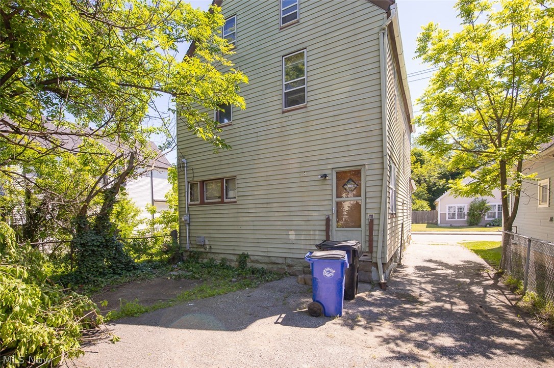 2300 E 86th Street Cleveland OH 44106