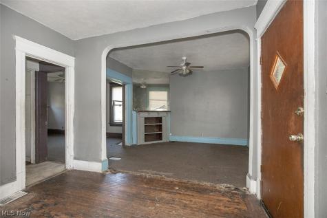 2300 E 86th Street Cleveland OH 44106