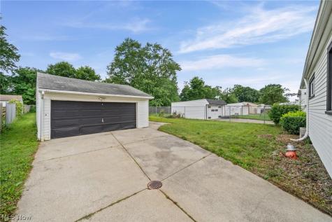 4638 W 156th Street Cleveland OH 44135