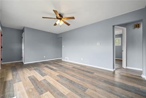4638 W 156th Street Cleveland OH 44135
