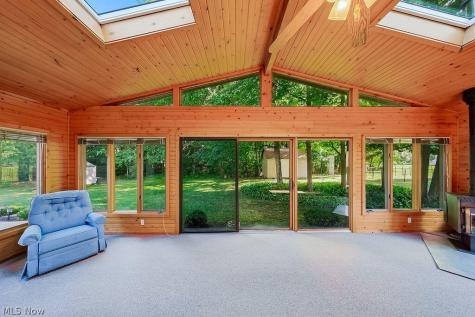 14433 Trenton Avenue Strongsville OH 44136