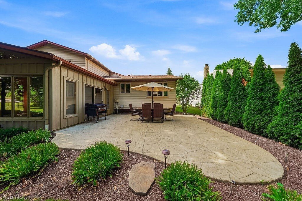 14433 Trenton Avenue Strongsville OH 44136