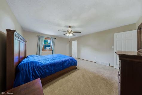 14433 Trenton Avenue Strongsville OH 44136