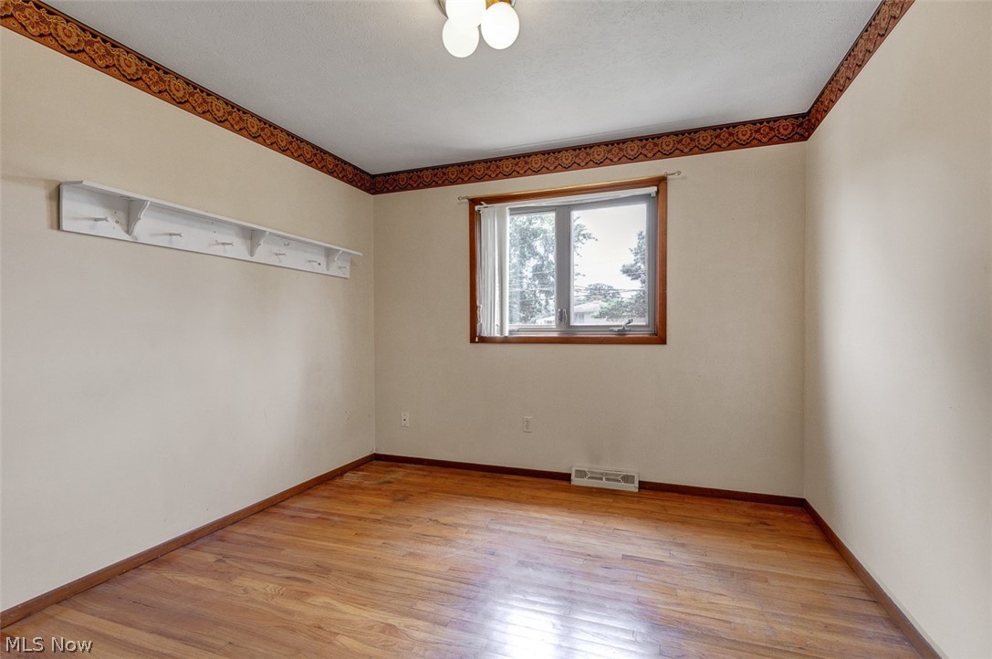 2211 Camelot Drive Parma OH 44134