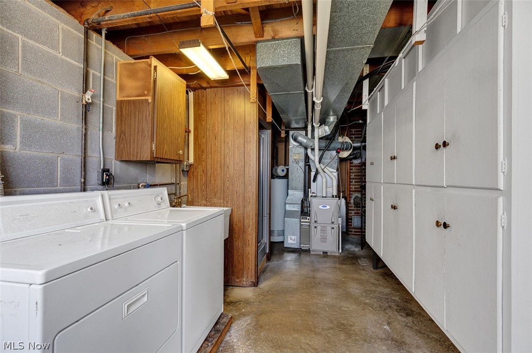 2211 Camelot Drive Parma OH 44134