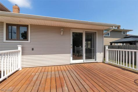 2211 Camelot Drive Parma OH 44134