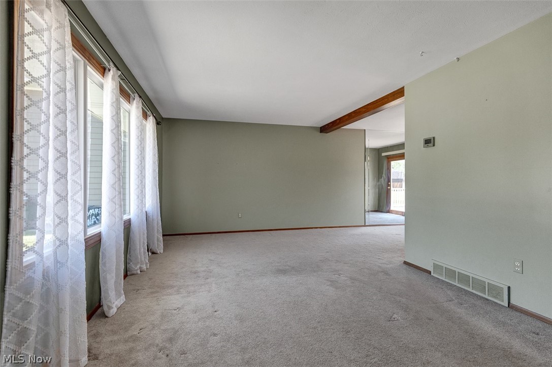2211 Camelot Drive Parma OH 44134