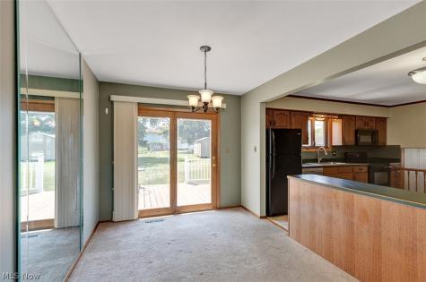 2211 Camelot Drive Parma OH 44134