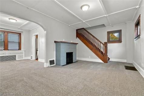 1155 Big Falls Avenue Akron OH 44310