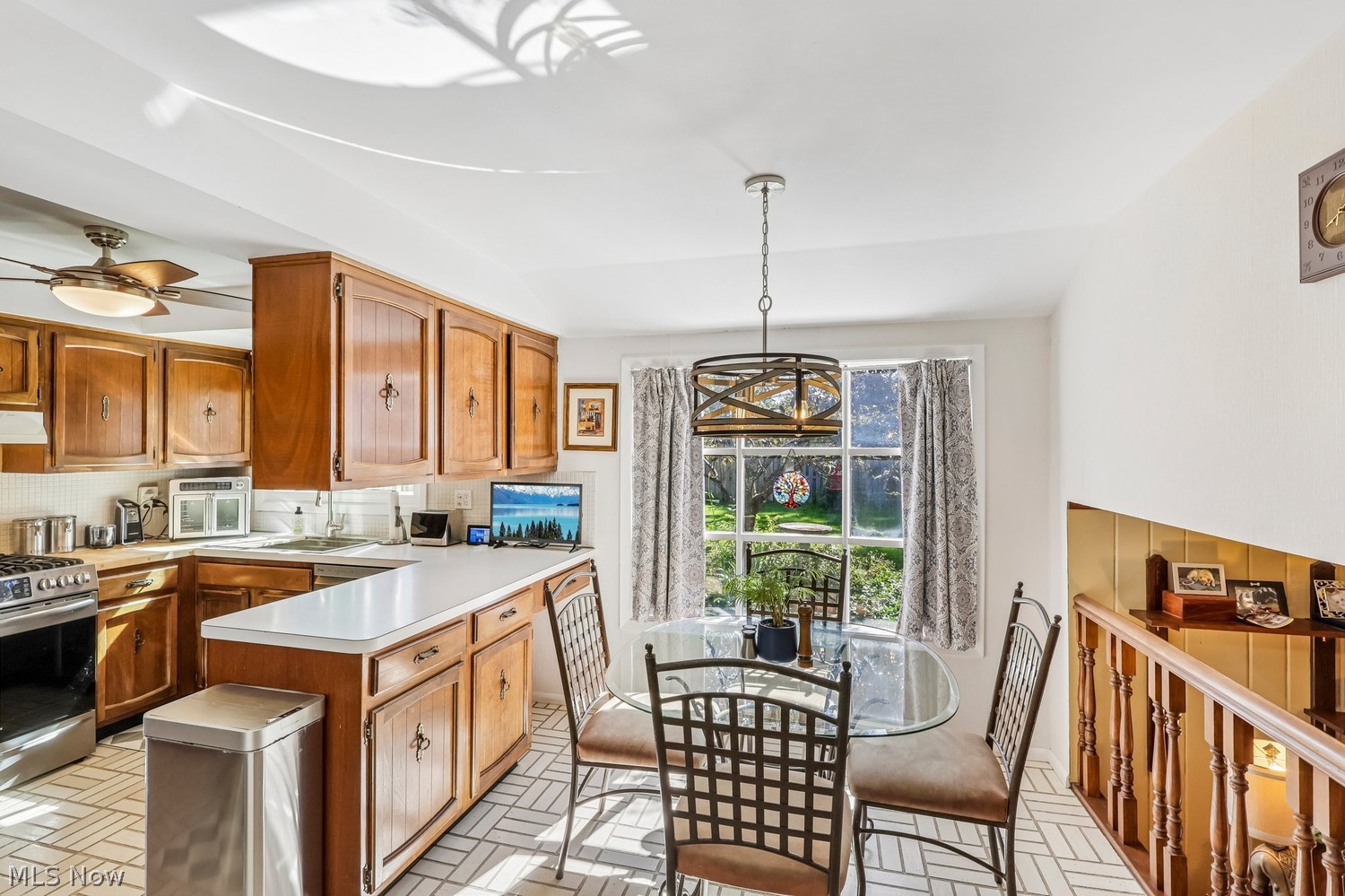 310 E Decker Drive Seven Hills OH 44131