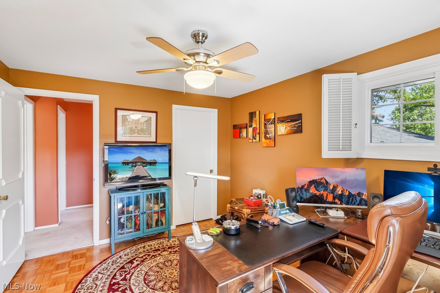 310 E Decker Drive Seven Hills OH 44131