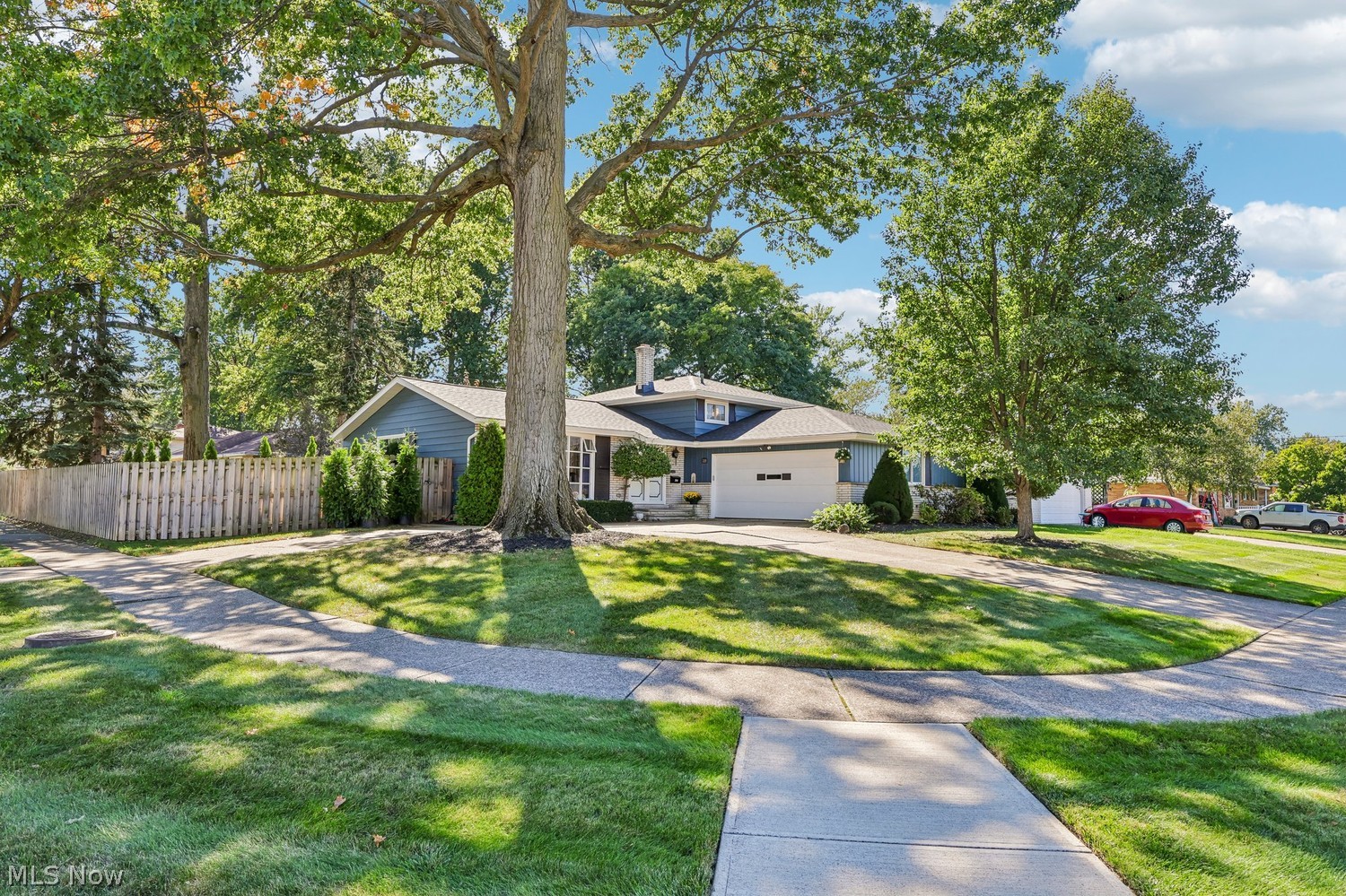 310 E Decker Drive Seven Hills OH 44131