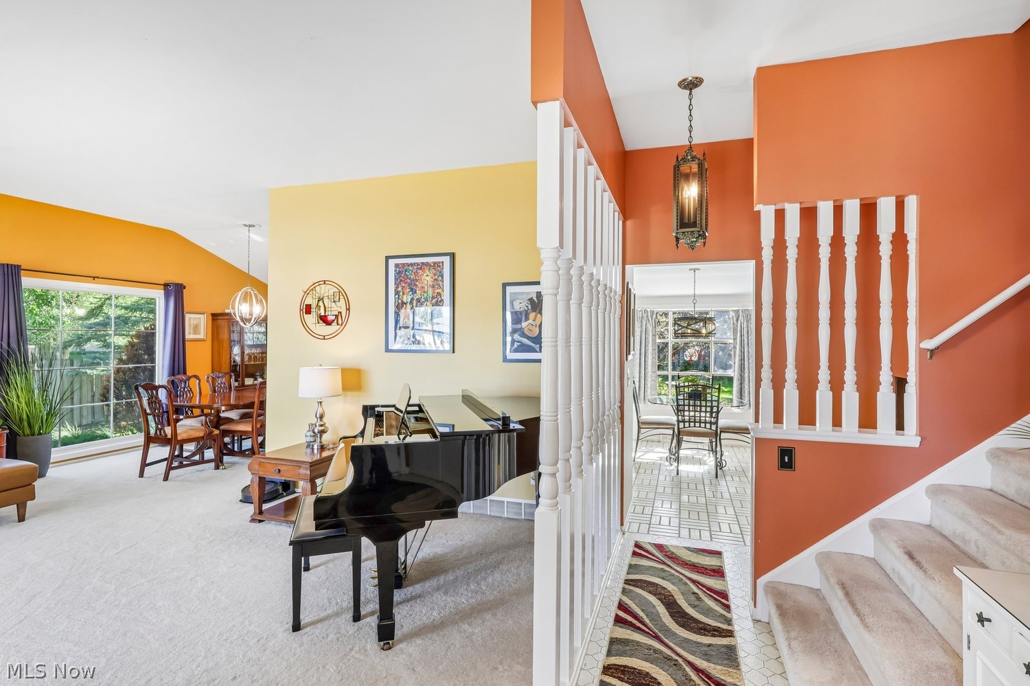 310 E Decker Drive Seven Hills OH 44131