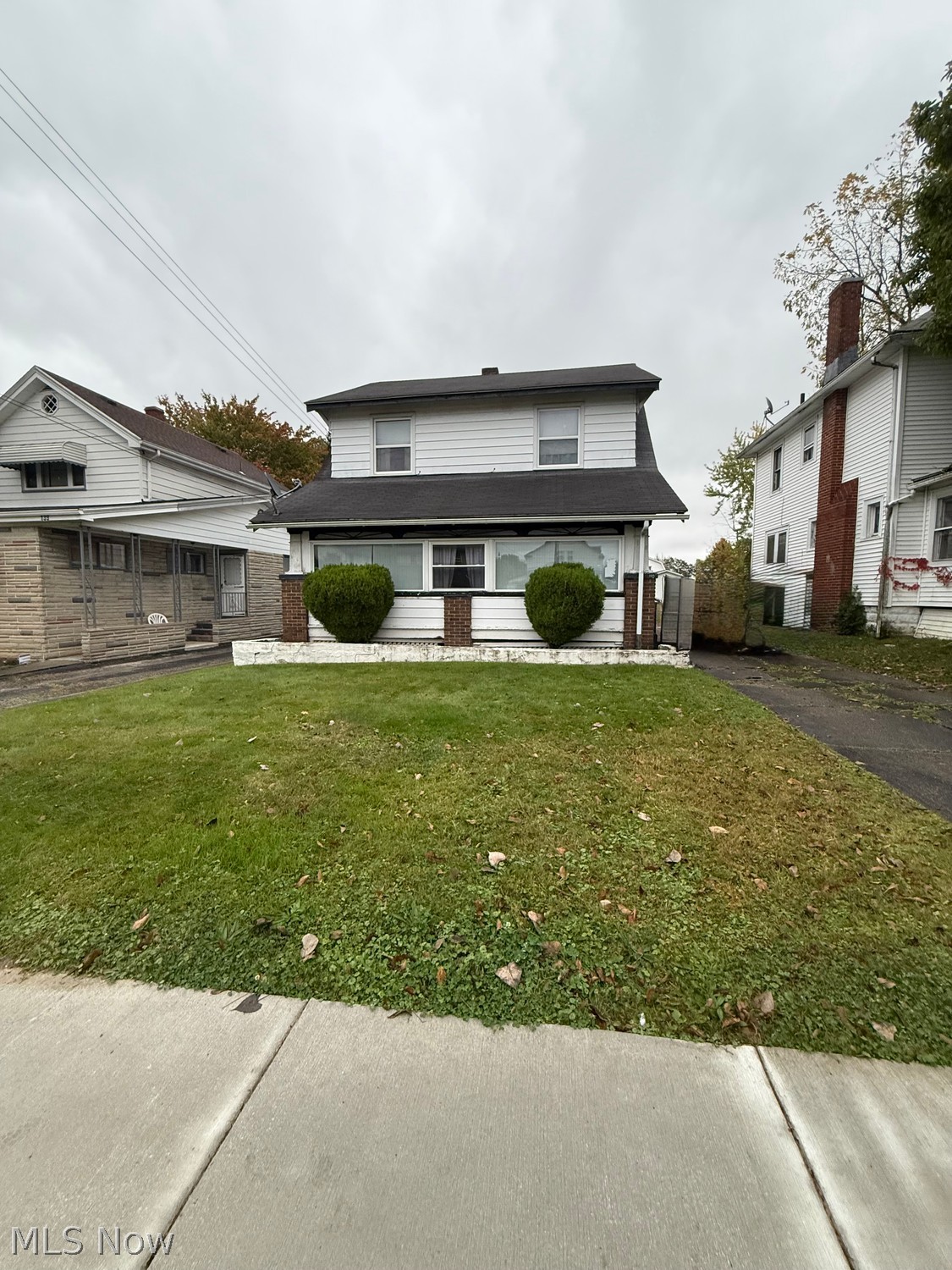 135 N Richview Avenue Youngstown OH 44509