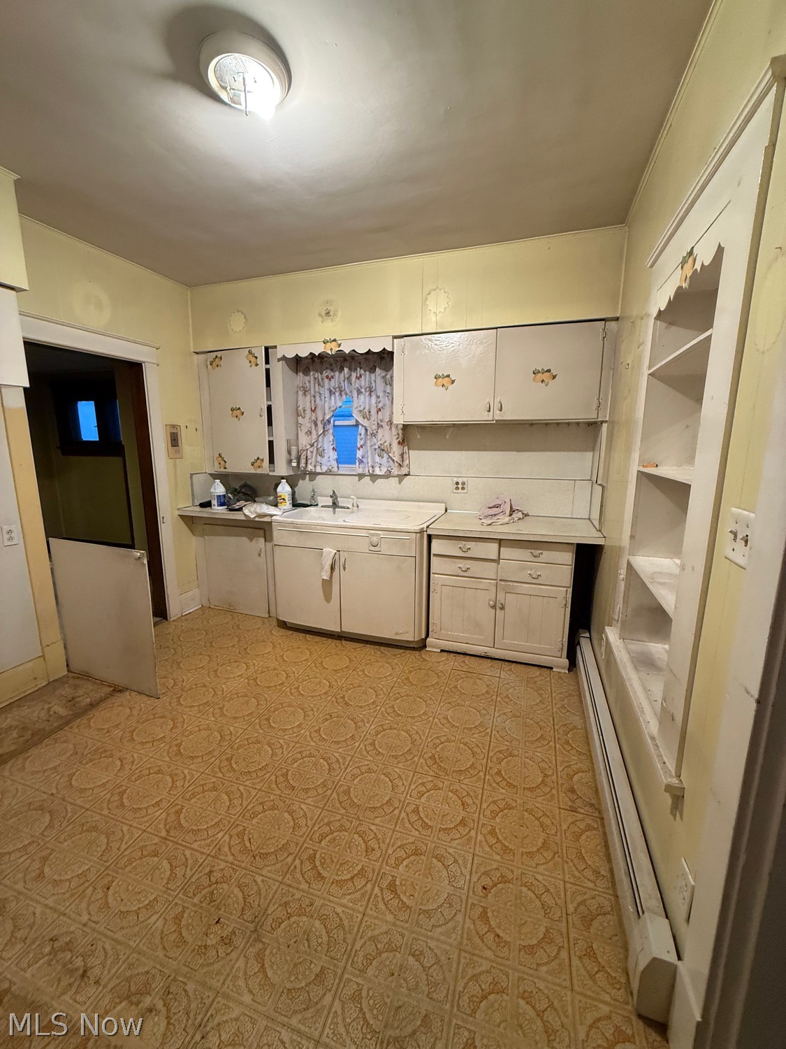 135 N Richview Avenue Youngstown OH 44509