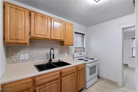 3470 E 113th Street Cleveland OH 44104