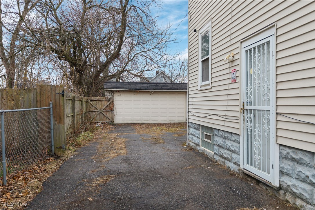 3470 E 113th Street Cleveland OH 44104