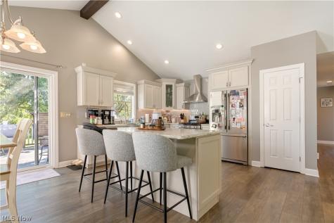7660 Oakdale Street NW Massillon OH 44646