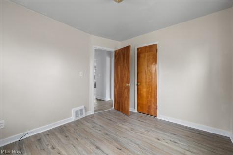 1167 Hilltop Drive Akron OH 44310